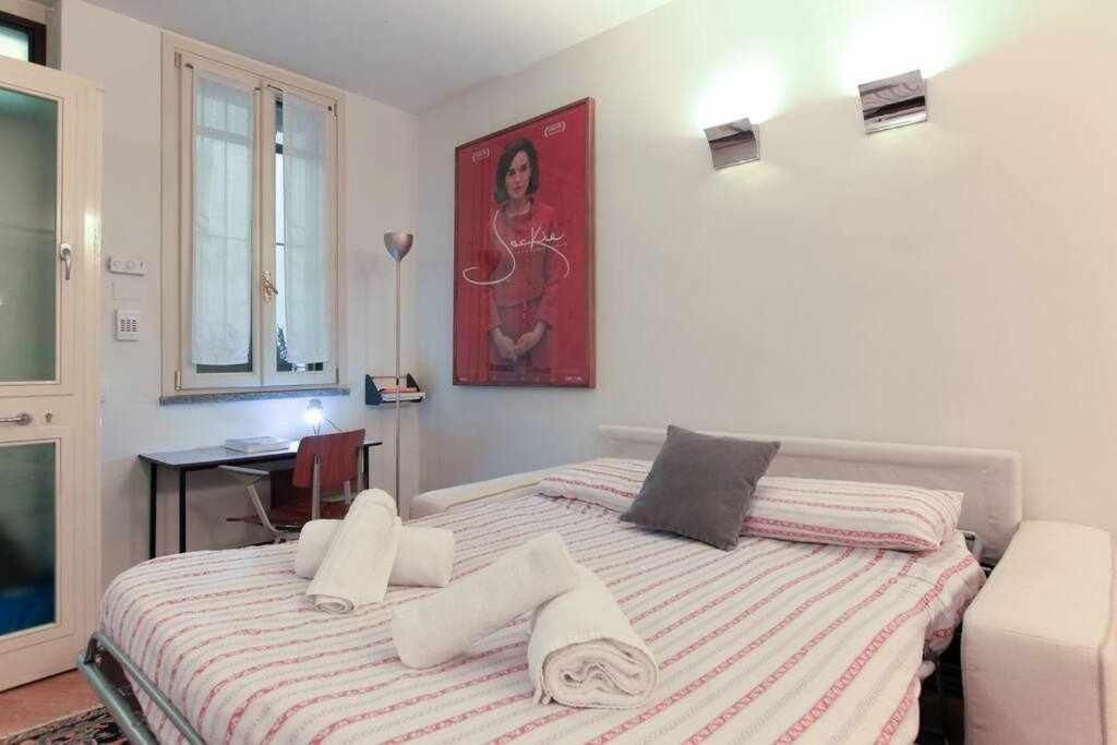 Brera Area Lovely Apt Close To Piazza Duomo Мілан Екстер'єр фото